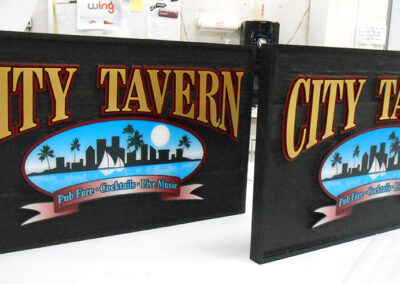 panel "city tavern"