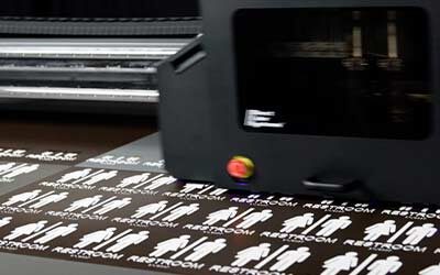 UV Digital Printing – The Future of Fast Signage